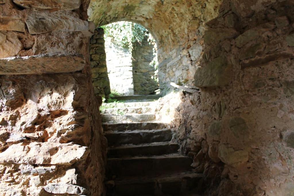 Quaratica Casa Nel Borgo Antico 빌라 외부 사진