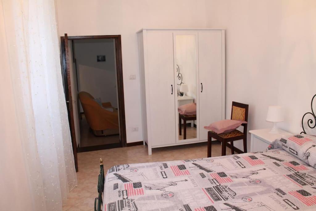 Quaratica Casa Nel Borgo Antico 빌라 외부 사진